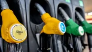 Essence : du gazole vendu à moins d'un euro le litre