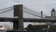 Un Français arrêté pour avoir escaladé le pont de Brooklyn