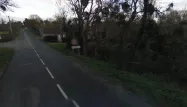 C'est sur cette petite route de campagne que s'est produit le choc