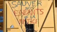 Nantes : le père va descendre de la grue