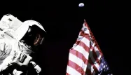 Le fondateur d’Amazon Jeff Bezos a annoncé mercredi avoir récupéré les moteurs de la fusée de la mission Apollo 11, qui ont envoyé l’astronaute Neil Armstrong et son équipage marcher sur la lune en 1969  et qui gisaient au fond de l’Atlantique depuis plus de 40 ans.
