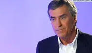 Cahuzac abandonne son siège de député