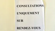 Dérives sectaires, dérives thérapeutiques, parfois les deux combinées: le Sénat se mobilise contre l'influence des mouvements à caractère sectaire dans le domaine de la santé avec 41 propositions, s'appuyant sur le rapport d'une commission d'enquête rendu public mercredi.