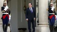 Hollande devrait rencontrer jeudi les parlementaires PS