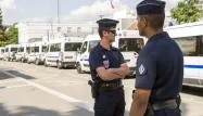L'IGPN a ouvert une enquête après des propos racistes postés après les incidents à Trappes sur une page Facebook dédiée à la police.
