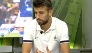 PHOTO - Piqué avec le polo des Bleus