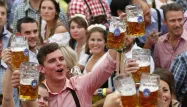 Munich ouvre la 180e Fête de la Bière