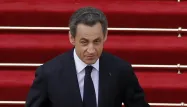 En 2014, Sarkozy va (commencer à) sortir du bois