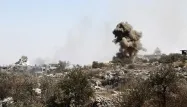 Un bombardement, près de Lattaquié, en Syrie.