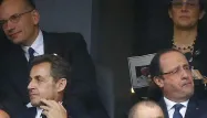 PHOTO - Hollande et Sarkozy ensemble à Soccer City