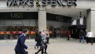 Refus de vendre du champagne : Marks & Spencer menacé de boycott