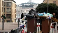 Marseille et la "malédiction des poubelles"