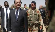 François Hollande a revêtu ses habits de chef de guerre, en décidant mercredi l'envoi de l'armée française en Centrafrique. Mais parlera-t-il un jour aux Français de sujets plus concernant ?