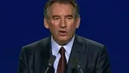 Bayrou veut incarner l'espoir