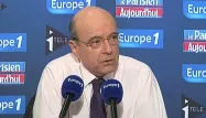 Alain Juppé s'est dit dimanche confiant en la victoire de Nicolas Sarkozy.
