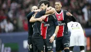 Le PSG retrouve le sommet