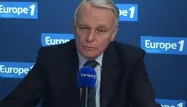 Jean-Marc Ayrault a annoncé mardi que le gouvernement n'envisageait pas d'étendre aux résidences secondaires la redevance audiovisuelle.