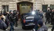 François Fillon est arrivé en voiture dans les bureaux de Nicolas Sarkozy, rue Miromesnil, à Paris.