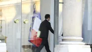 Nicolas Sarkozy arrive pour le conseil des ministres