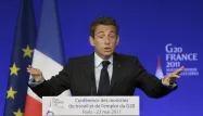 Sarkozy : un "socle de protection sociale"