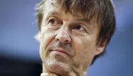 EELV : Hulot "s'incline avec respect"