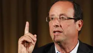 François Hollande a estimé que l"'allégeance aux armes" n'était pas "la formule la plus heureuse".