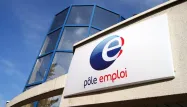 Les salariés de Pôle Emploi déplorent leurs conditions de travail : ils se disent débordés et estiment faire "du travail-zapping".