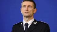 La gênante intervention du chef de la police