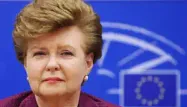 UE : Vike-Freiberga n’y a "pas vraiment cru"