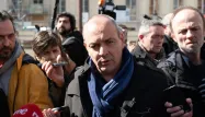 Laurent Berger appelle à mettre en place une "médiation" pour "trouver une voie de sortie" à la crise sociale.