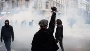 Les manifestants sont plus motivés que jamais à montrer leur opposition à la réforme des retraites, quitte à avoir recours à la violence.