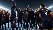 Le PSG lors de ses célébrations après sa victoire face à l'OM.