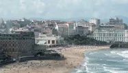 Il a fait près de 28 degrés à Biarritz, ce mercredi 12 novembre, à la grande satisfaction des habitants.