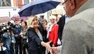 Marine Le Pen a fait sa rentrée à Hénin-Beaumont, où le RN avait recueilli près de 60% des voix aux européennes.