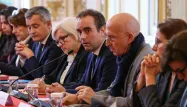 À Matignon, Sébastien Lecornu appelle ses ministres à «dépasser la crise politique»