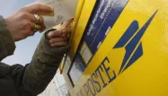 La Poste : la cyberattaque «a baissé en intensité» mais «se poursuit», la distribution des colis toujours perturbée