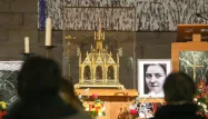 Congrès Mission : les reliques de Sainte-Thérèse seront exposées pour l'événement, Europe 1 a pu suivre le convoi