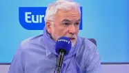 «Je ne devrais pas leur parler» : Pascal Praud épuisé de recevoir des appels de journalistes qui enquêtent sur lui