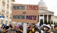Médecins libéraux en colère : des milliers de blouses blanches dans la rue contre le budget de la Sécu