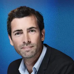 Dans la bibliothèque de...