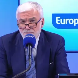 Israël-Hamas : faut-il montrer au grand public les images de l'attaque terroriste du 7 octobre ?