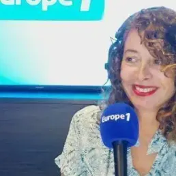 Rencontre avec Elisa Tovati, actrice et chanteuse, au Café du Lycée