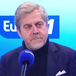 «Fast TV» : Frédéric de Vincelles et Philippe Bailly sont les invités de Culture médias
