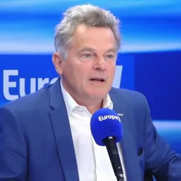 EXTRAIT - Fabien Roussel : «Nous réclamons une augmentation de 10% du point d'indice»