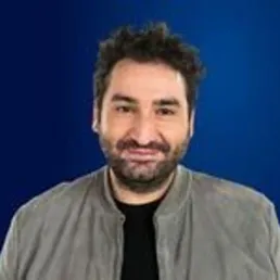 Mouloud Achour avec Stéphane Ashpool et Azawan