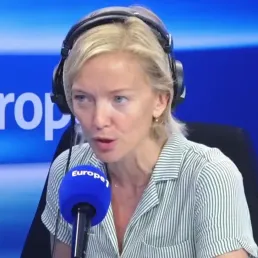 «Tous prêts pour la dictée !» sur France 3 : l'émission de Maya Lauqué