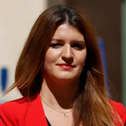 EXTRAIT - Dérives sectaires : "Dès qu’il y a un signalement, il doit donner lieu à une enquête de justice", réclame Marlène Schiappa