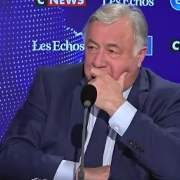 EXTRAIT - Gérard Larcher "favorable" à des tests obligatoires aux frontières dans l'Union européenne