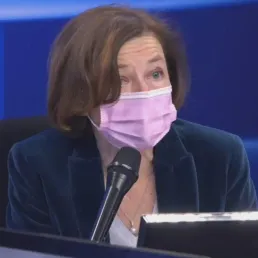 EXTRAIT - Stratégie spatiale militaire : "Nous allons nous protéger de manière active", assure Parly