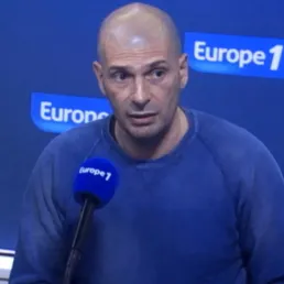 EXTRAIT - Akhenaton : "Le patriotisme ne se mesure pas à l'intensité du chant de la Marseillaise, il se résume par les actes"